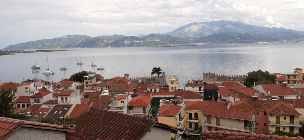Ferienwohnung Stone Clock'S House Nafpaktos Exterior foto