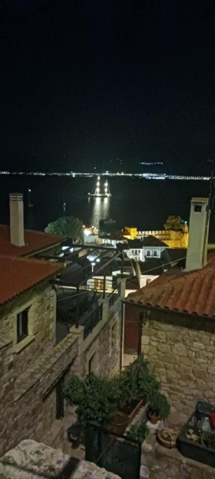 Ferienwohnung Stone Clock'S House Nafpaktos Exterior foto